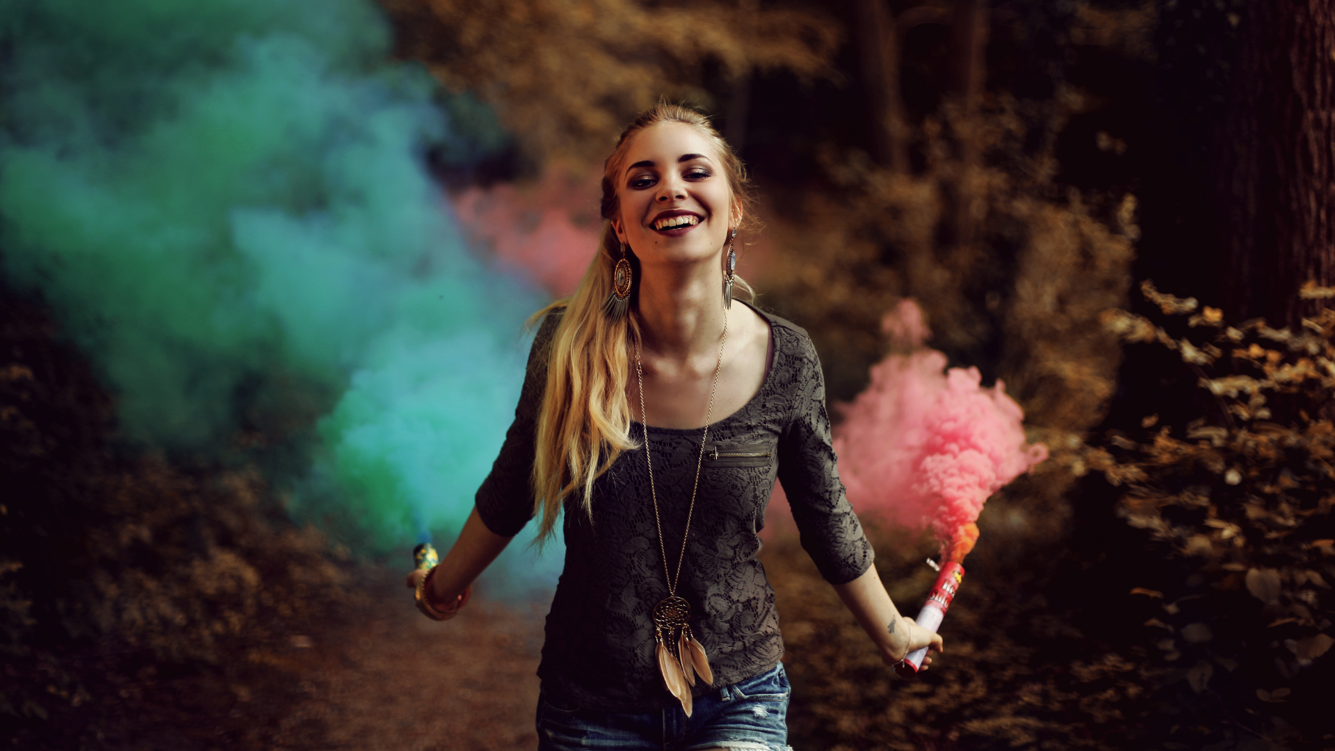 Encante seus convidados e faça com que a sua festa seja inesquecível com a Mônaco Banheiros. Conforto, elegância e estrutura, e o melhor em qualquer lugar do Brasil. Para saber mais informações entra em contato, mandamos referências de outros eventos e dicas para tornar o seu ainda mais especial!