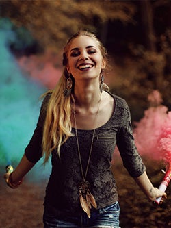 Entenda a importância da estrutura sanitária em eventos de luxo. Descubra como banheiros premium garantem conforto e reforçam a imagem do seu evento.