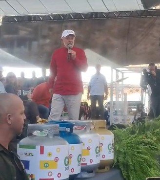 Apoiamos o presidente Lula no lançamento do seu programa de gás gratuito 